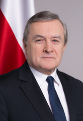 Minister Piotr Gliński